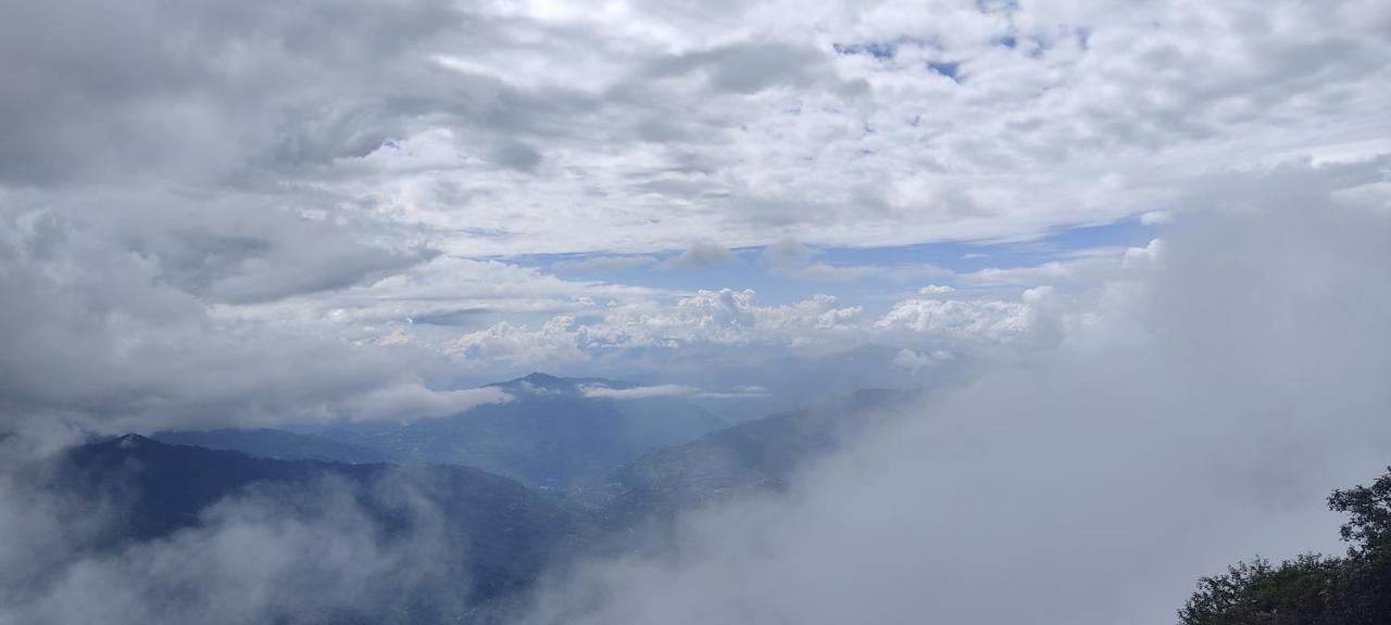 Khi Gha Thang Pelling Bagian luar foto