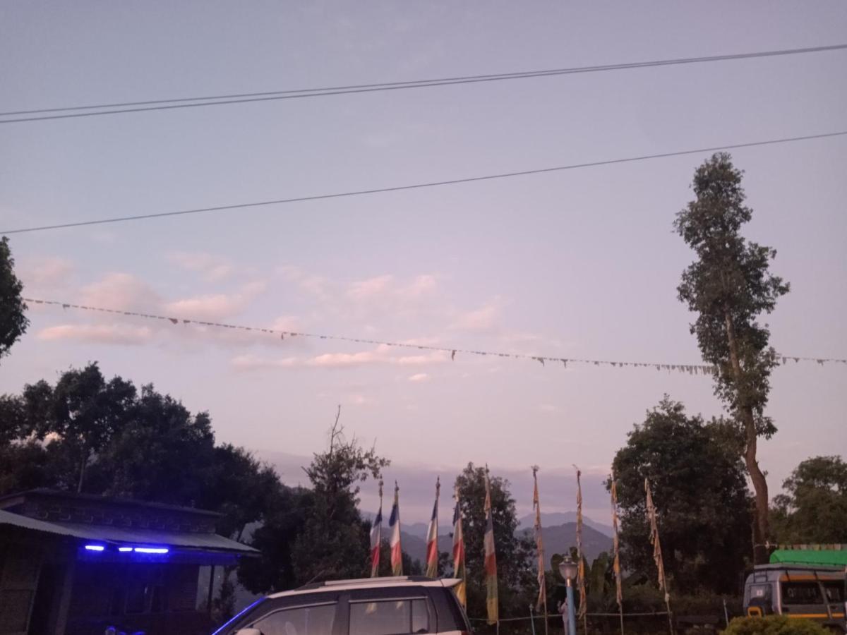 Khi Gha Thang Pelling Bagian luar foto